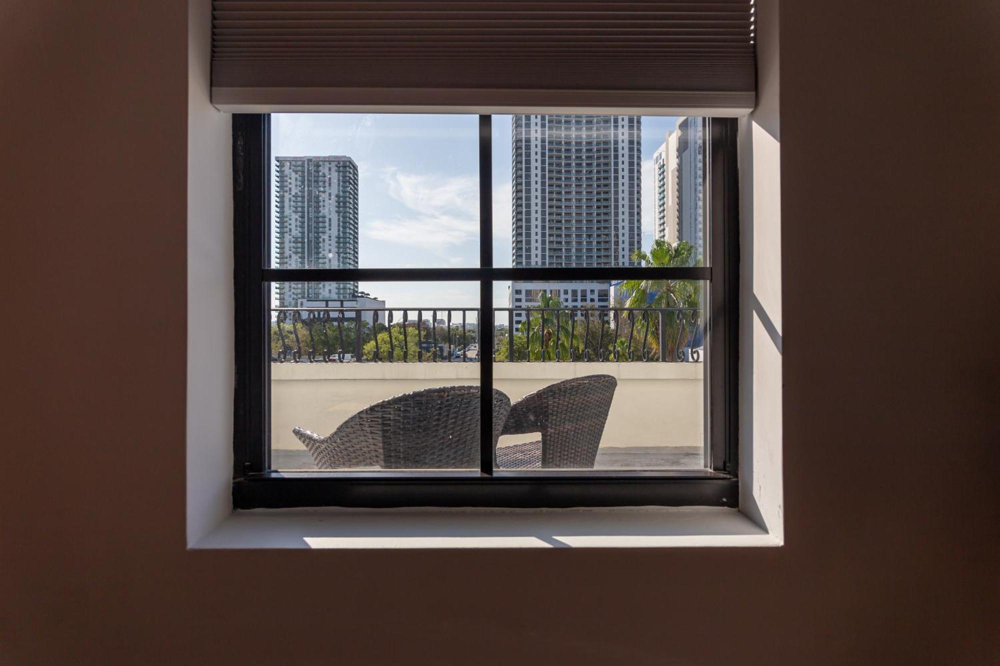 1-Bdrm Apartment With Balcony - Heart Of Downtown And Wynwood Miami Esterno foto